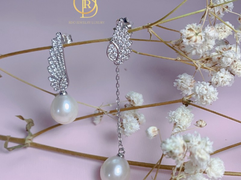 Hoa tai ngọc trai cánh thiên thần HTTT