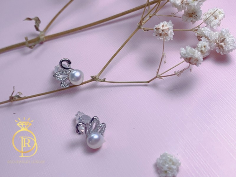 Hoa tai ngọc trai thiên nga HTTN